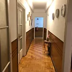 3f Apartment *